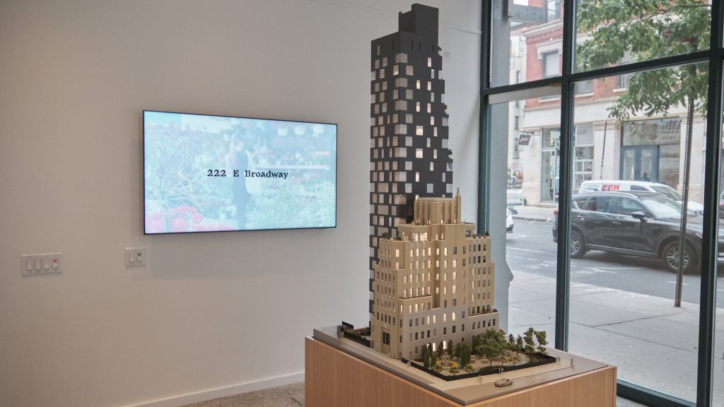 Model Display